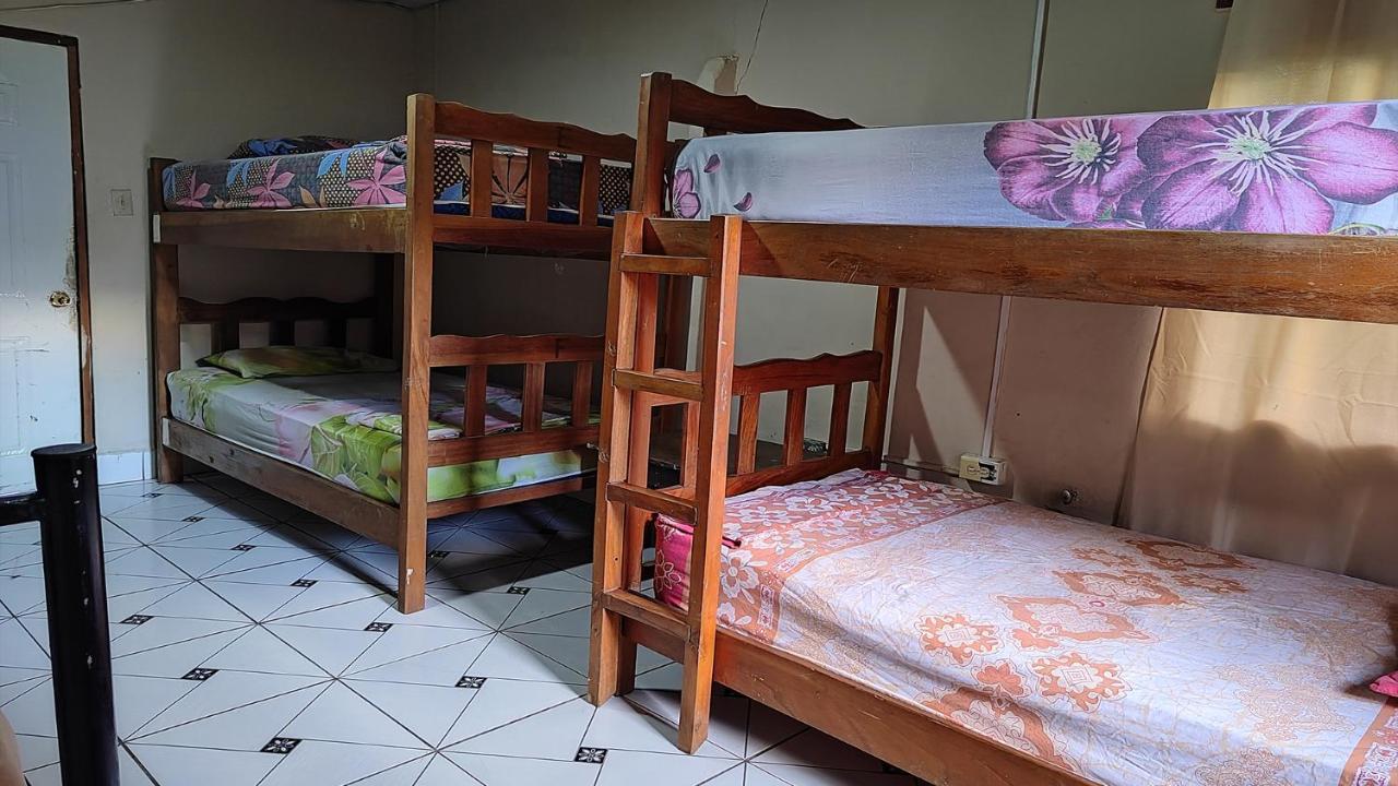 Bambu Hostel David Luaran gambar